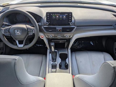 Used 2020 Honda Accord EX image 17