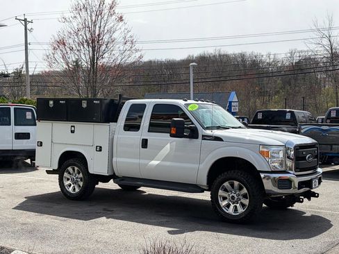 Used 2016 Ford F250 XL w/ XL Appearance Package image 5