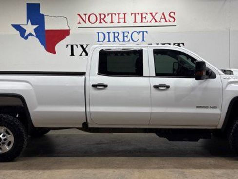 Used 2019 GMC Sierra 2500 4x4 Crew Cab w/ Sierra Convenience Package image 4