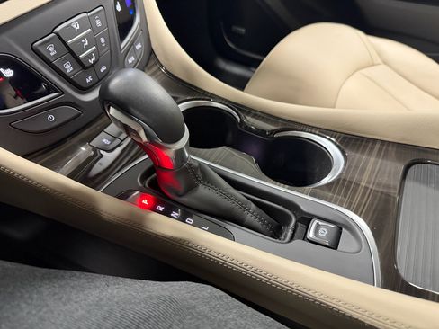 Used 2019 Buick Envision Premium image 7