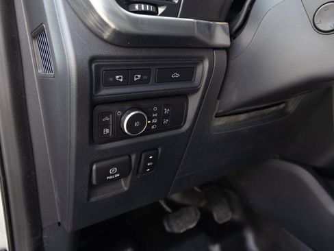 Used 2021 Ford F150 Lariat w/ Equipment Group 502A High AWD/4WD image 16