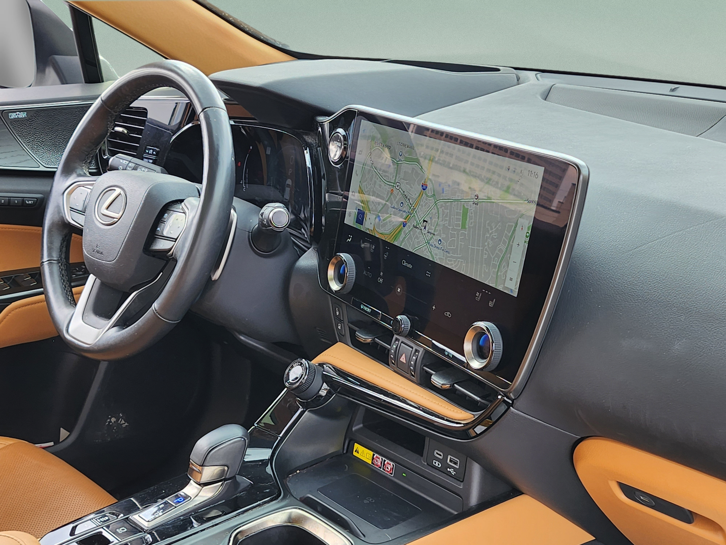 Used 2024 Lexus NX 350h AWD w/ Vision Package image 26