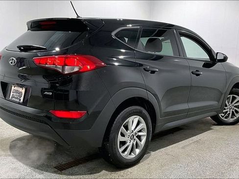 Used 2018 Hyundai Tucson SE image 5