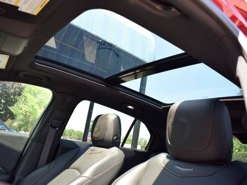 Used 2019 Cadillac XT4 Sport FWD image 35