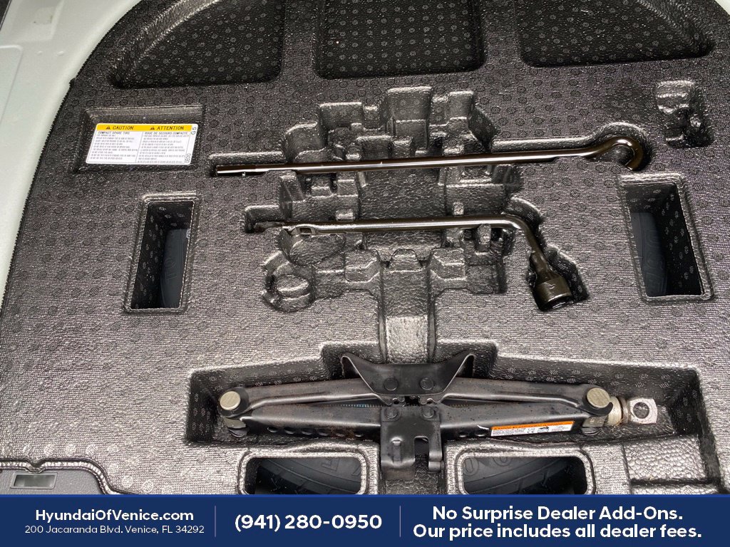 Used 2021 Toyota Avalon Limited w/ Advanced Safety Package FWD image 24