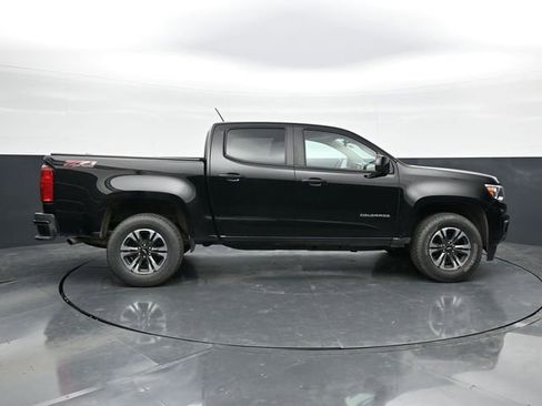 Used 2021 Chevrolet Colorado Z71 w/ Safety Package AWD/4WD image 8