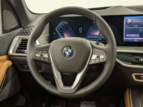 New 2026 BMW X5 xDrive40i w/ Climate Comfort Package image 18