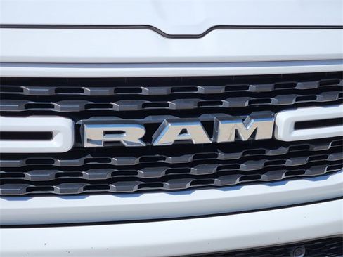 Used 2024 RAM 1500 Lone Star image 11