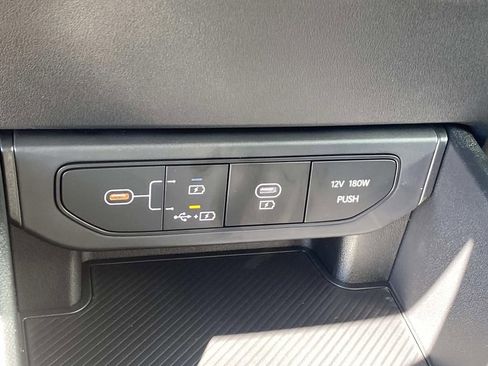 New 2025 Kia K4 LXS image 10