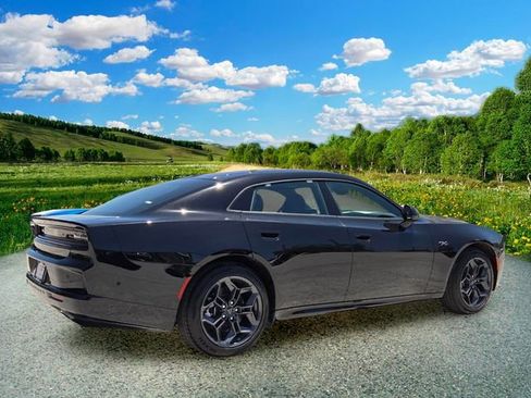 New 2026 Dodge Charger R/T AWD/4WD image 6