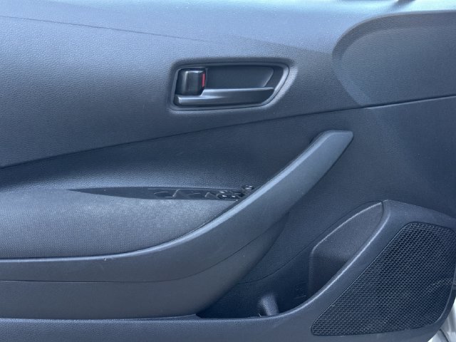 Certified 2025 Toyota Corolla LE FWD image 24