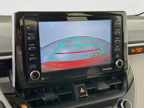Used 2021 Toyota Corolla LE FWD image 20