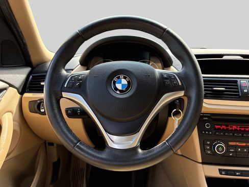 Used 2015 BMW X1 sDrive28i RWD image 17