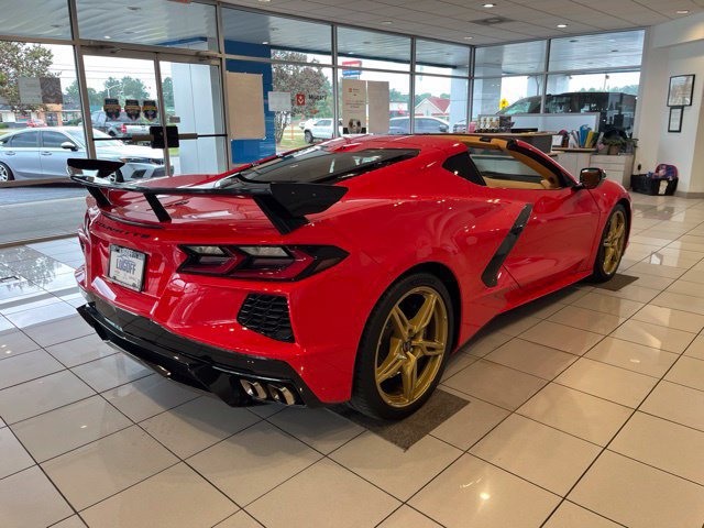 Used 2020 Chevrolet Corvette Stingray Premium Cpe w/ 3LT Preferred Equipment Group RWD image 3