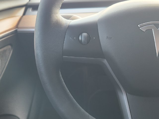 Used 2022 Tesla Model 3 Long Range AWD/4WD image 26