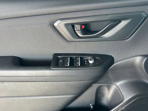 Used 2026 Subaru Forester Premium image 9