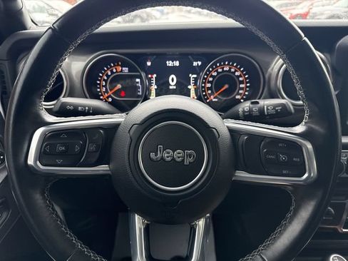 Used 2021 Jeep Wrangler Unlimited Sahara AWD/4WD image 13