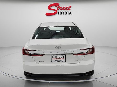 Certified 2025 Toyota Camry LE image 3