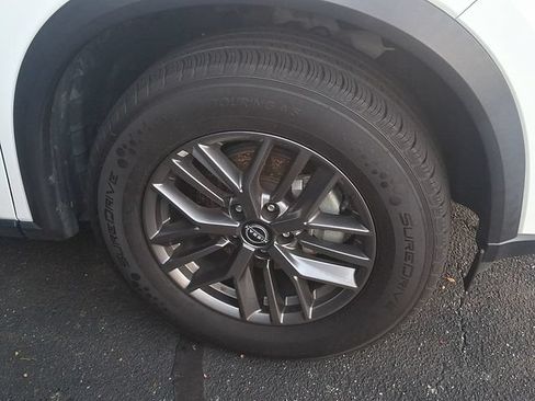 Used 2023 Nissan Rogue S AWD/4WD image 4
