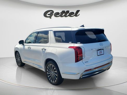 Used 2023 Hyundai Palisade Calligraphy FWD image 7