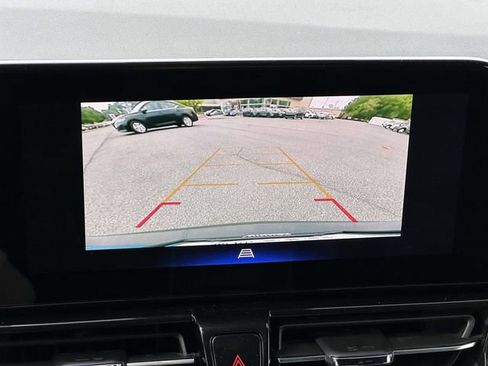 Used 2025 Chevrolet TrailBlazer RS w/ Convenience Package AWD/4WD image 16