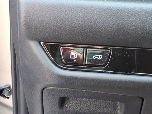 Used 2025 Lexus NX 350h AWD w/ Premium Package image 19