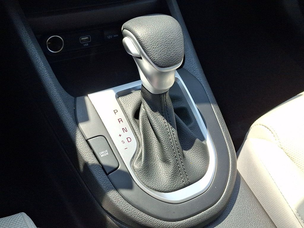 Used 2023 Kia Forte LXS w/ LXS Technology Package FWD image 30