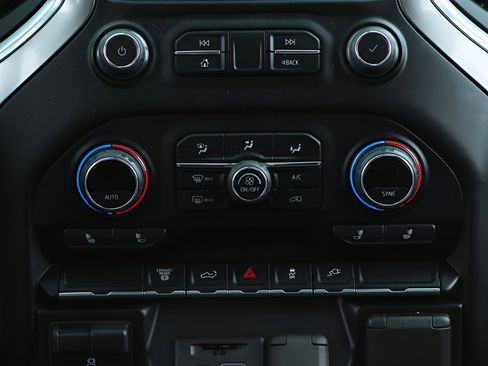 Used 2023 Chevrolet Silverado 2500 LTZ image 20