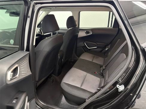 Used 2024 Kia Soul LX w/ Option Group 015 image 21