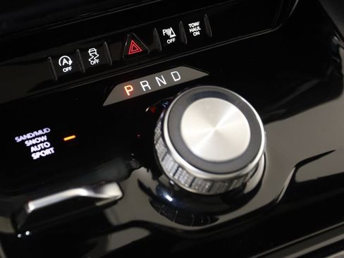 Used 2022 Jeep Wagoneer Series I w/ Premium Group I image 7