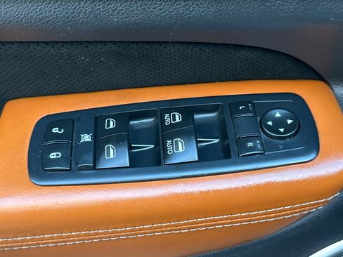 Used 2015 Jeep Grand Cherokee SRT w/ Trailer Tow Group IV image 12