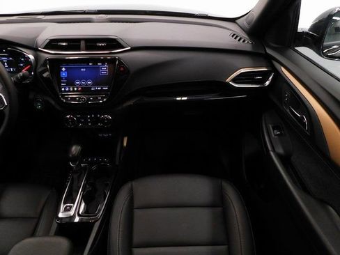 Used 2023 Chevrolet TrailBlazer ACTIV w/ Convenience Package image 36