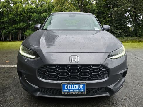 Certified 2025 Honda HR-V LX image 8