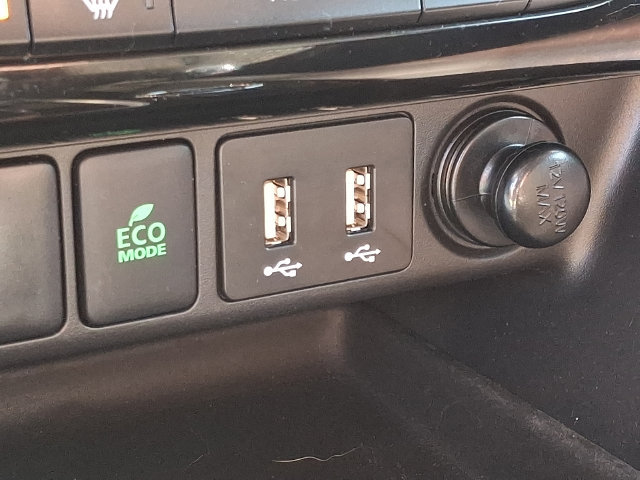 Used 2024 Mitsubishi Eclipse Cross AWD image 24
