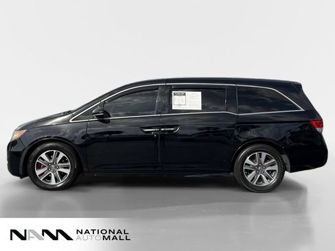 Used 2016 Honda Odyssey Touring image 2