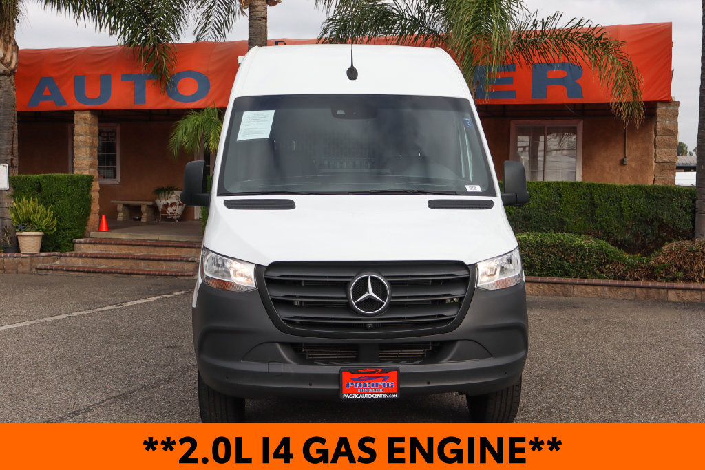 Used 2023 Mercedes-Benz Sprinter 2500 image 3