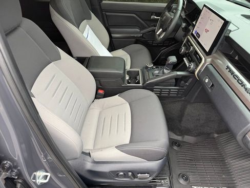 Used 2024 Toyota Tacoma TRD Sport image 47