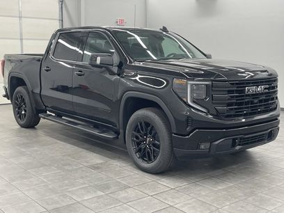 New 2026 GMC Sierra 1500 Elevation w/ Elevation Premium Package