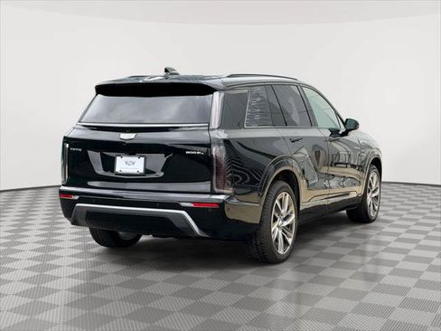 Used 2026 Cadillac Vistiq Sport w/ LPO, Floor Liner Package AWD/4WD image 7