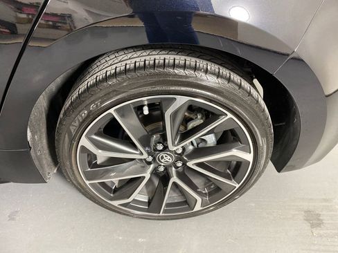 Used 2022 Toyota Corolla XSE image 27