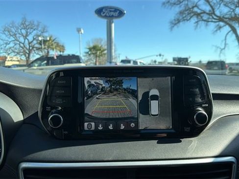 Used 2020 Hyundai Tucson Limited image 14