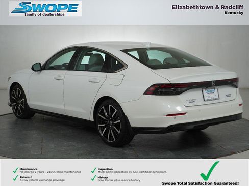 Used 2024 Honda Accord Touring image 5