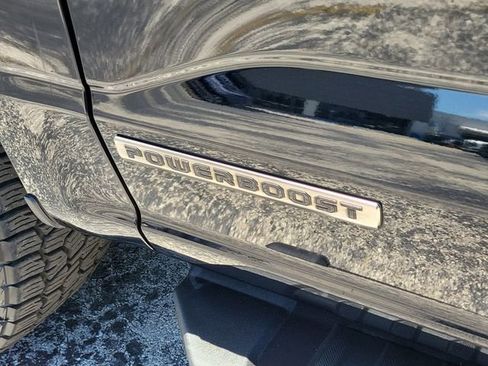 Used 2023 Ford F150 Lariat w/ Equipment Group 502A High AWD/4WD image 9