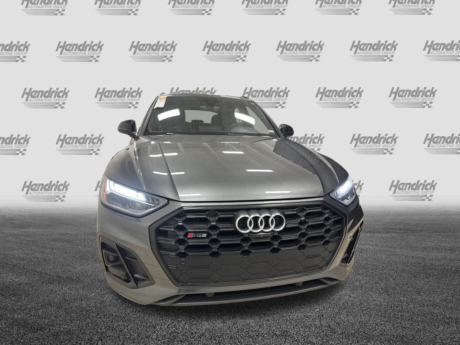 Used 2021 Audi SQ5 Premium Plus w/ Premium Plus Package AWD/4WD image 3
