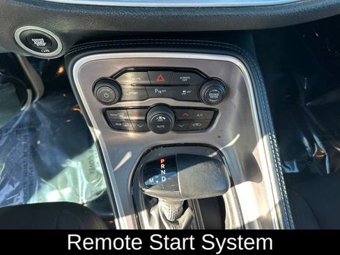 Used 2022 Dodge Challenger SXT w/ Driver Convenience Group image 16