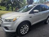 Used 2017 Ford Escape Titanium image 5