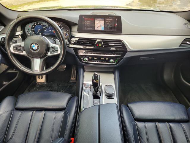 Used 2019 BMW 530i xDrive w/ M Sport Package AWD/4WD image 15