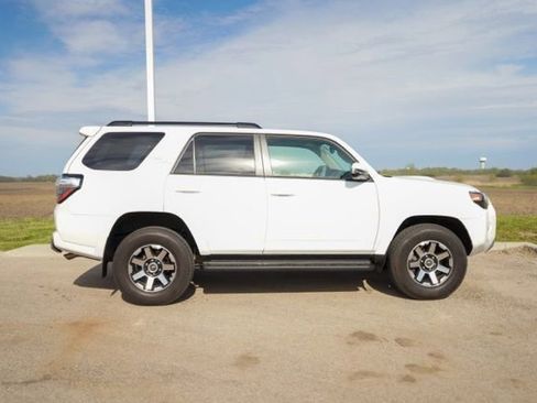 Used 2023 Toyota 4Runner TRD Off-Road Premium AWD/4WD image 7