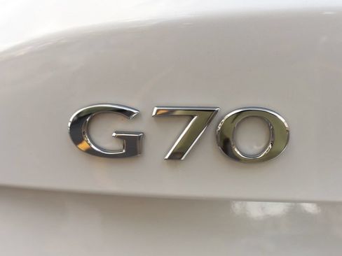 Used 2020 Genesis G70 2.0T w/ Elite Package RWD image 32
