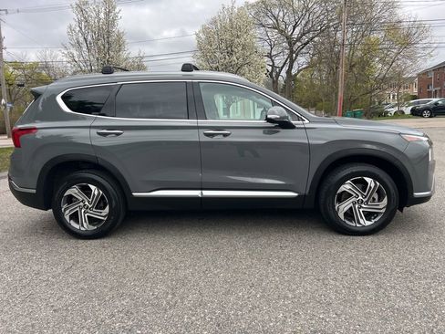 Used 2023 Hyundai Santa Fe SEL w/ Premium Package image 6